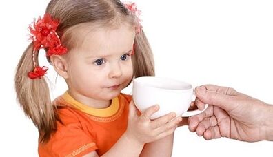 People's remedies for parasites in children